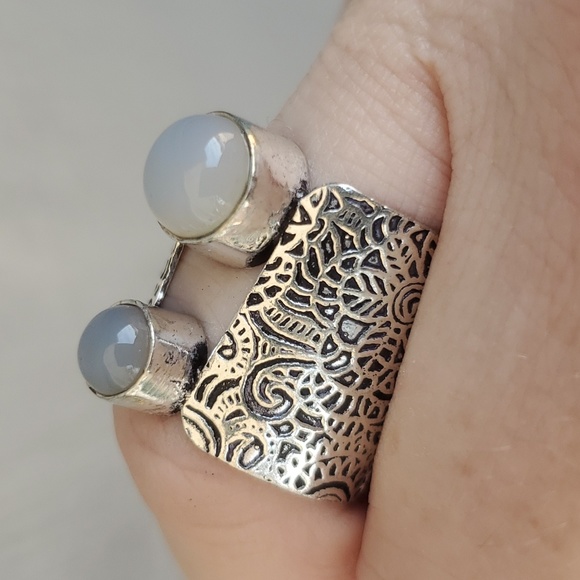 New Unique Chalcedony 925 Silver Ring. - Picture 5 of 16